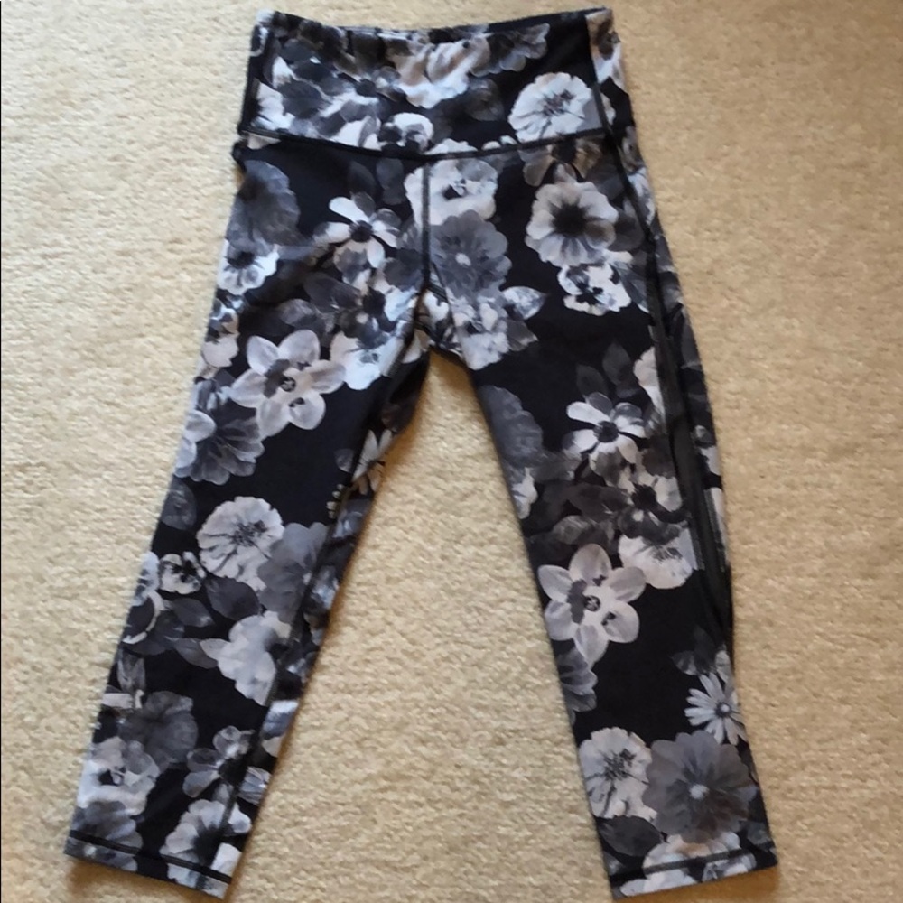 OLd Navy Crop Leggings